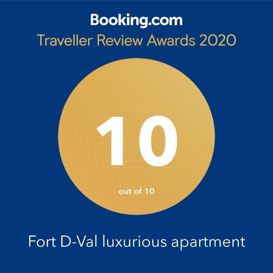 Fort D-Val Luxurious Apartment Ángistron Eksteriør billede